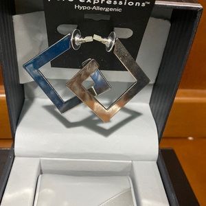 Silver tone Robox Pure expression earrings hypo-allergenic nwt